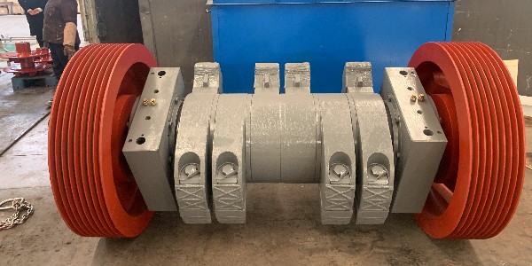 破碎軸組——刮板輸送機的“鋼鐵之拳”